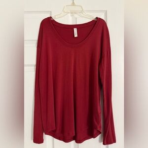 Athleta Cloudlight Stratus Long Sleeve Top